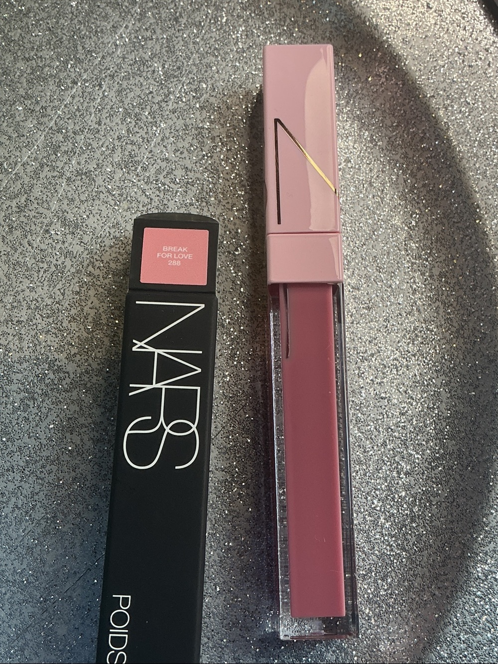 NARS Lip — Break for Love Pink Liquid
